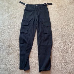 • adjustable waist cargo pants • black • size xs • new • never worn •